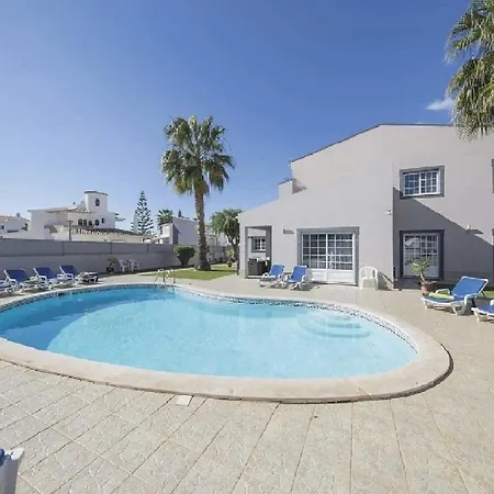 Esta Espacosa Villa Com Piscina * Guia (Faro)